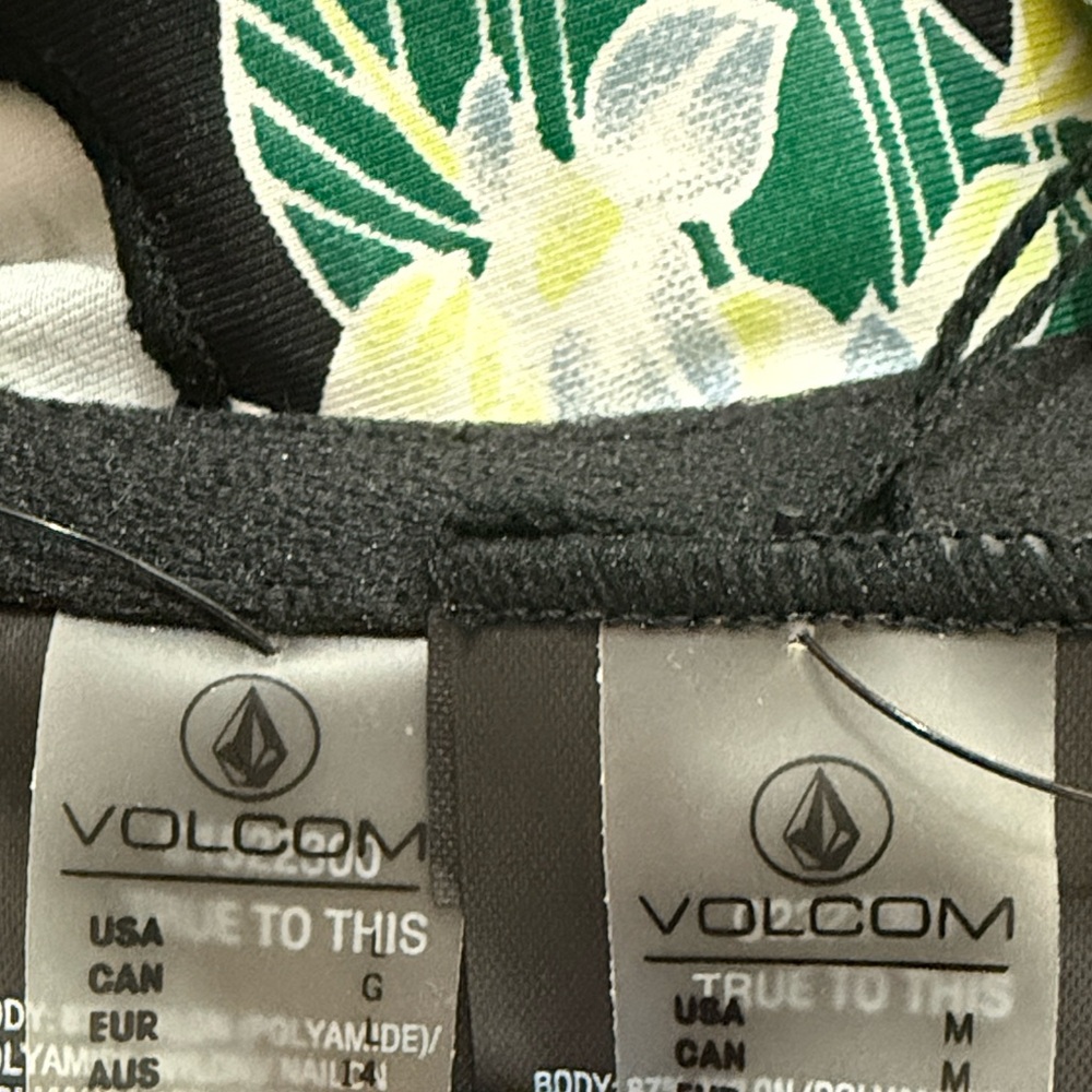 Volcom Eco True Swim Collection Tropical Floral Bikini Set  
Adjustable Straps - Picture 15 of 15